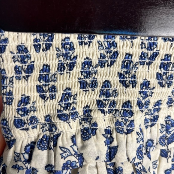 Janie & Jack blue and cream floral smocked skirt size 8 - Picture 2 of 5